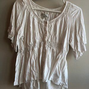 4/$30. American Eagle White Lace Top